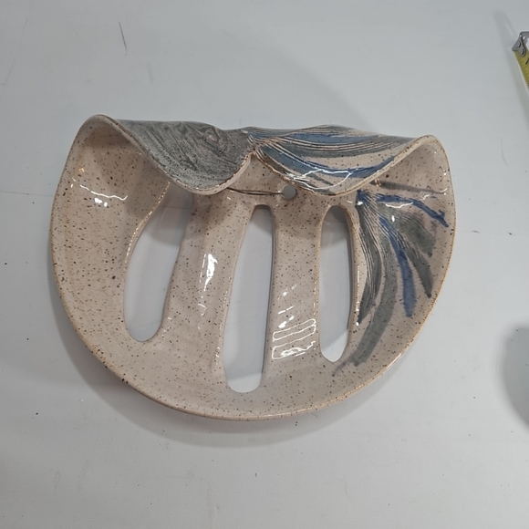 Vintage Signed Jacalynn Art Pottery Wall Hanging - Picture 2 of 10